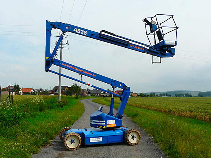 Articulated work platform UP RIGHT AB 38N