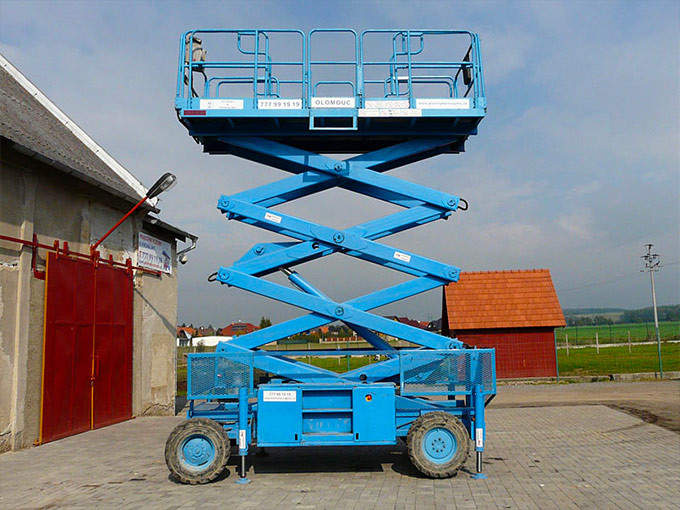 Nożycowy podnośnik roboczy UP RIGHT LX 41